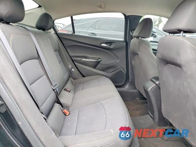 Zdjęcie 10 z 12 samochodu: 2018 CHEVROLET CRUZE LS VIN:1G1BC5SM5J7182213 - miniatura