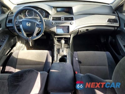 Zdjęcie 8 z 13 samochodu: 2009 HONDA ACCORD LXP VIN:1HGCP26459A035916 - miniatura