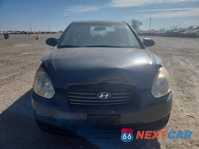 Piąte zdjęcie samochodu w środku: 2009 HYUNDAI ACCENT GLS VIN:KMHCM46C29U299275 - miniatura