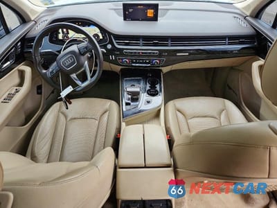 Zdjęcie 8 z 14 samochodu: 2019 AUDI Q7 PREMIUM PLUS VIN:WA1LAAF70KD013969 - miniatura