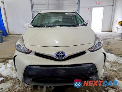 Piąte zdjęcie samochodu w środku: 2015 TOYOTA PRIUS V VIN:JTDZN3EU0FJ024615 - miniatura
