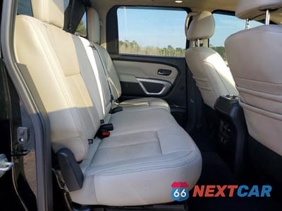 Zdjęcie 10 z 12 samochodu: 2021 NISSAN TITAN SV VIN:1N6AA1EF4MN507607 - miniatura