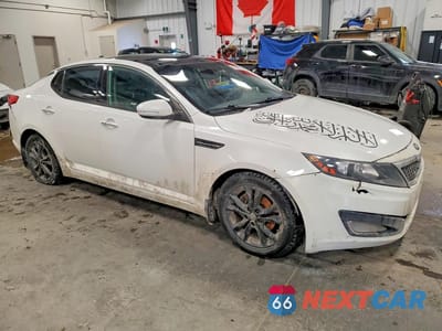 Czwarte zdjęcie samochodu z boku: 2013 KIA OPTIMA EX VIN:KNAGN4A78D5435258 - miniatura