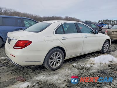 Trzecie zdjęcie samochodu z tyłu: 2017 MERCEDES-BENZ E 300 4MATIC VIN:WDDZF4KB8HA110608 - miniatura