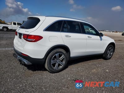 Trzecie zdjęcie samochodu z tyłu: 2016 MERCEDES-BENZ GLC 300 4MATIC VIN:WDC0G4KB2GF110020 - miniatura