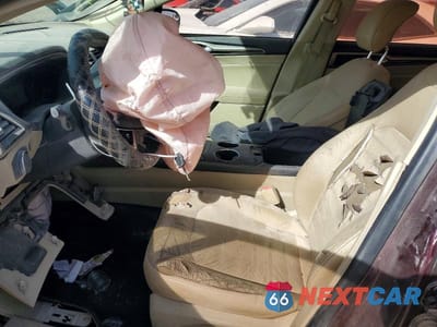 Zdjęcie 7 z 12 samochodu: 2013 FORD FUSION SE VIN:3FA6P0HR1DR245314 - miniatura