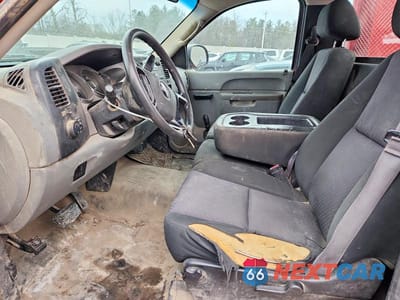 Zdjęcie 7 z 12 samochodu: 2013 GMC SIERRA C2500 HEAVY DUTY VIN:1GT01ZCG4DF243839 - miniatura