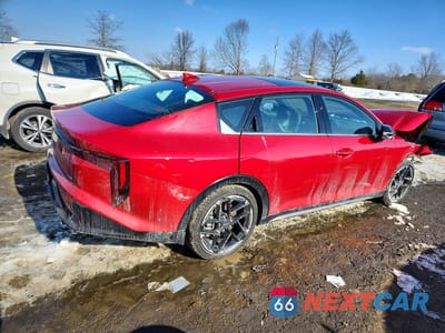 Trzecie zdjęcie samochodu z tyłu: 2025 KIA K4 GT-LINE VIN:3KPFW4DE6SE037778 - miniatura