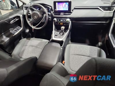 Zdjęcie 8 z 11 samochodu: 2024 TOYOTA RAV4 XLE VIN:2T3RWRFV8RW196520 - miniatura