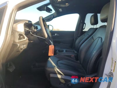 Zdjęcie 7 z 12 samochodu: 2025 CHRYSLER PACIFICA SELECT VIN:2C4RC1BG4SR532651 - miniatura