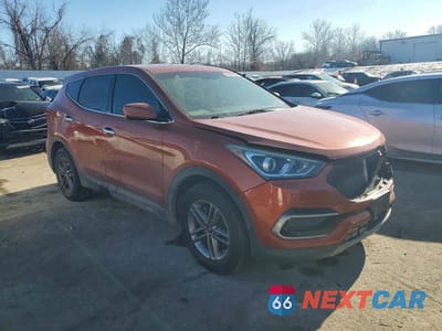 Czwarte zdjęcie samochodu z boku: 2017 HYUNDAI SANTA FE SPORT VIN:5XYZT3LB3HG490677 - miniatura
