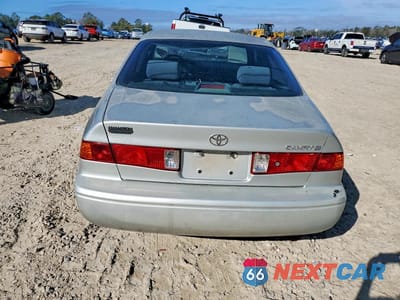 Zdjęcie 6 z 11 samochodu: 2000 TOYOTA CAMRY CE VIN:4T1BG22K9YU002912 - miniatura