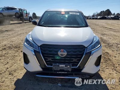 Piąte zdjęcie samochodu w środku: 2022 NISSAN KICKS S VIN:3N1CP5BV1NL487155 - miniatura