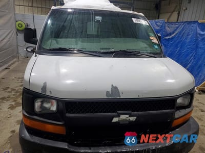 Piąte zdjęcie samochodu w środku: 2005 CHEVROLET EXPRESS G2500 UTILITY / SERVICE VAN VIN:1GCGG25V051119582 - miniatura