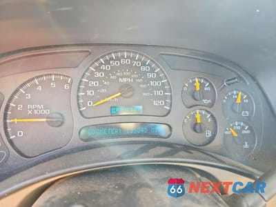 Zdjęcie 9 z 12 samochodu: 2004 GMC NEW SIERRA C1500 VIN:2GTEC19TX41123749 - miniatura