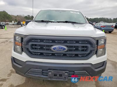 Piąte zdjęcie samochodu w środku: 2023 FORD F150 SUPER CAB VIN:1FTEX1C5XPKF28691 - miniatura