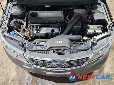 Zdjęcie 11 z 12 samochodu: 2013 KIA FORTE EX VIN:KNAFU4A23D5739343 - miniatura