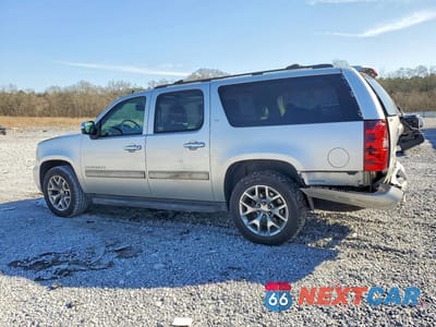 Drugie zdjęcie samochodu z przodu: 2014 CHEVROLET SUBURBAN C1500 LT VIN:1GNSCJE0XER192326 - miniatura