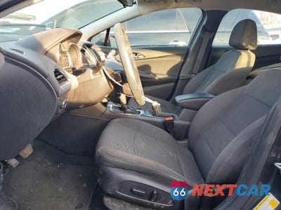 Zdjęcie 7 z 14 samochodu: 2019 CHEVROLET CRUZE LT VIN:3G1BE6SMXKS597613 - miniatura