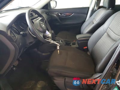 Zdjęcie 7 z 13 samochodu: 2017 NISSAN ROGUE SV VIN:5N1AT2MV5HC888912 - miniatura