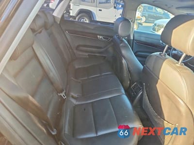 Zdjęcie 10 z 12 samochodu: 2011 AUDI A6 PREMIUM PLUS VIN:WAUEKAFB5BN058431 - miniatura