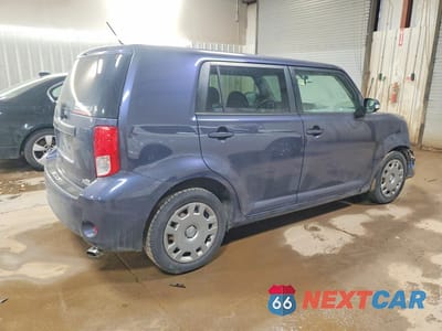 Trzecie zdjęcie samochodu z tyłu: 2012 SCION XB BASE VIN:JTLZE4FE8C1143218 - miniatura