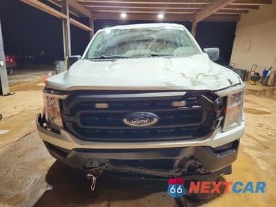 Piąte zdjęcie samochodu w środku: 2021 FORD F150 SUPERCREW VIN:1FTFW1E50MFB02582 - miniatura