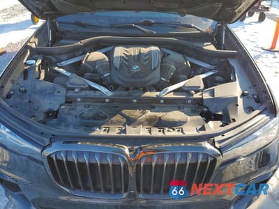 Zdjęcie 12 z 13 samochodu: 2021 BMW X7 M50I VIN:5UXCX6C08M9H52376 - miniatura