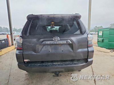 Zdjęcie 6 z 12 samochodu: 2018 TOYOTA 4RUNNER SR5 VIN:JTEZU5JR0J5167125 - miniatura