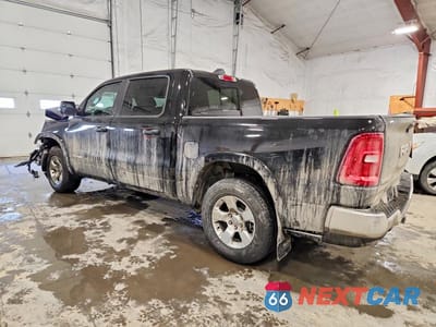 Drugie zdjęcie samochodu z przodu: 2026 RAM TRUCKS 1500 BIG HORN VIN:3C6SRFFP6T4157496 - miniatura