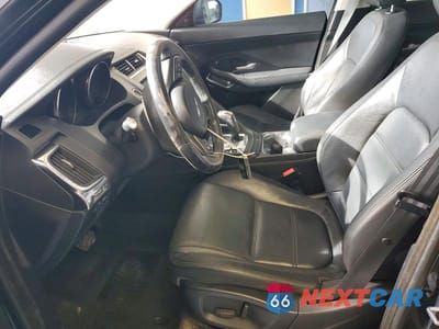 Zdjęcie 7 z 13 samochodu: 2018 JAGUAR E-PACE S VIN:SADFJ2FX2J1Z09462 - miniatura