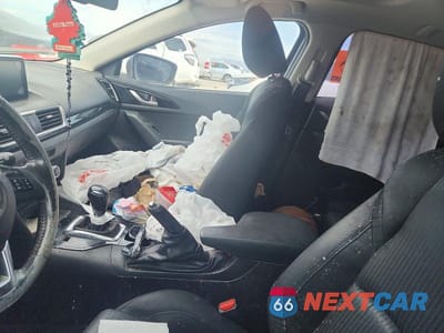 Zdjęcie 8 z 11 samochodu: 2016 MAZDA 3 TOURING VIN:JM1BM1M76G1341868 - miniatura