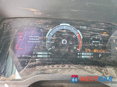 Zdjęcie 9 z 13 samochodu: 2025 TOYOTA TUNDRA LIMITED VIN:5TFWA5DB8SX289851 - miniatura