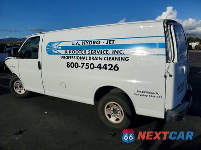 Drugie zdjęcie samochodu z przodu: 2023 CHEVROLET EXPRESS 2500 CARGO UTILITY / SERVICE VAN VIN:1GCWGAFPXP1208309 - miniatura