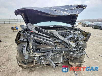 Piąte zdjęcie samochodu w środku: 2021 CHEVROLET TAHOE K1500 PREMIER VIN:1GNSKSKTXMR348581 - miniatura