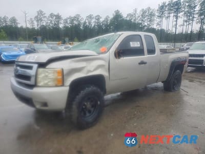 2008 CHEVROLET SILVERADO K1500 2GCEK19J881305764 - główne zdjęcie licytacji z USA - miniatura