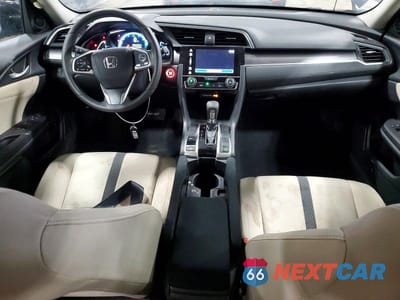 Zdjęcie 8 z 11 samochodu: 2016 HONDA CIVIC EX VIN:19XFC2F74GE016690 - miniatura
