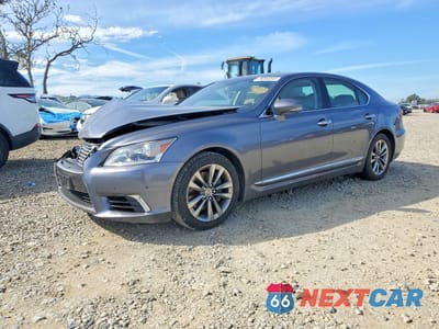 2015 LEXUS LS 460 BASE JTHBL5EF4F5133333 - główne zdjęcie licytacji z USA - miniatura