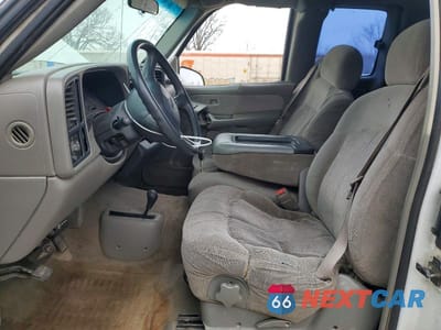 Zdjęcie 7 z 13 samochodu: 2000 CHEVROLET SILVERADO K1500 VIN:1GCEK19T9YE385334 - miniatura