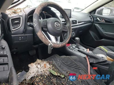 Zdjęcie 8 z 11 samochodu: 2016 MAZDA 3 SPORT VIN:JM1BM1U76G1339117 - miniatura