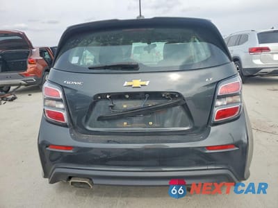 Zdjęcie 6 z 12 samochodu: 2018 CHEVROLET SONIC LT VIN:1G1JD6SH7J4101358 - miniatura