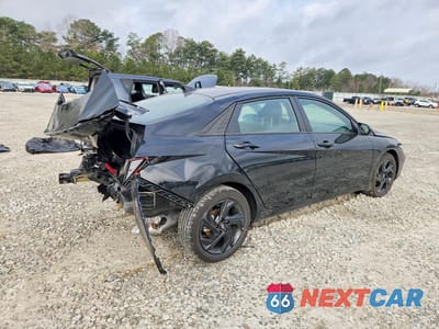 Trzecie zdjęcie samochodu z tyłu: 2026 HYUNDAI ELANTRA SEL SPORT VIN:KMHLM4DG8TU114904 - miniatura