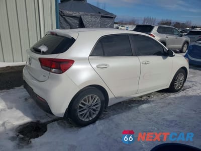 Trzecie zdjęcie samochodu z tyłu: 2018 KIA RIO EX VIN:3KPA35AB1JE121735 - miniatura