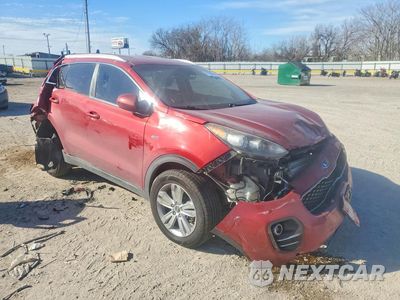 Czwarte zdjęcie samochodu z boku: 2019 KIA SPORTAGE LX VIN:KNDPMCACXK7547770 - miniatura