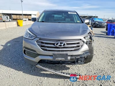 Piąte zdjęcie samochodu w środku: 2017 HYUNDAI SANTA FE SPORT VIN:5XYZTDLB1HG440592 - miniatura
