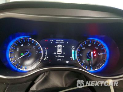 Zdjęcie 9 z 12 samochodu: 2021 CHRYSLER PACIFICA TOURING L VIN:2C4RC1BG1MR592258 - miniatura
