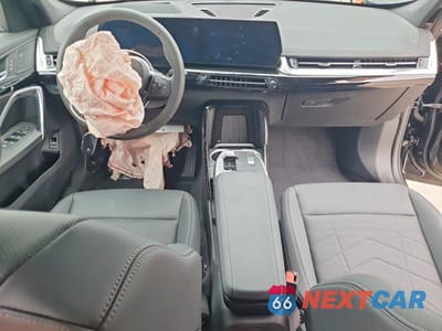 Zdjęcie 8 z 13 samochodu: 2025 BMW X1 XDRIVE28I VIN:WBX73EF09S5235273 - miniatura