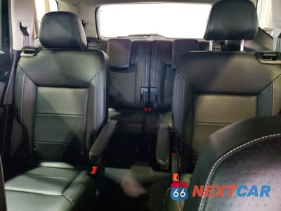 Zdjęcie 10 z 13 samochodu: 2021 VOLKSWAGEN ATLAS SE VIN:1V2WP2CAXMC557927 - miniatura