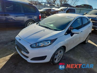 2019 FORD FIESTA SE 3FADP4BJ4KM151701 - główne zdjęcie licytacji z USA - miniatura
