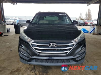 Piąte zdjęcie samochodu w środku: 2018 HYUNDAI TUCSON SEL VIN:KM8J33A42JU683372 - miniatura